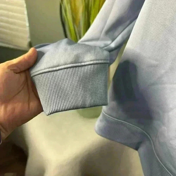 Under Armour Women's Large Synthetic Fleece Crew Word Mark, Washed Blue - Picture 3 of 6